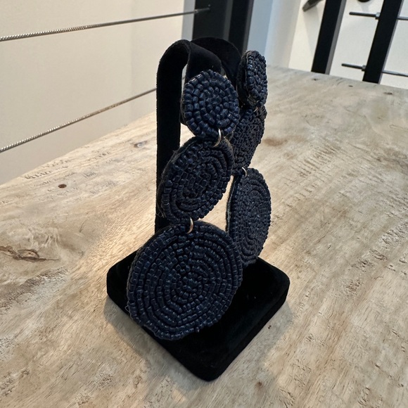 Francesca’s Collections Navy Beaded Circle Drop Earrings Summer Vacation Chic - Picture 3 of 4